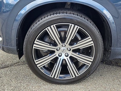 2022 Volvo XC90 T6 Inscription 7 Passenger