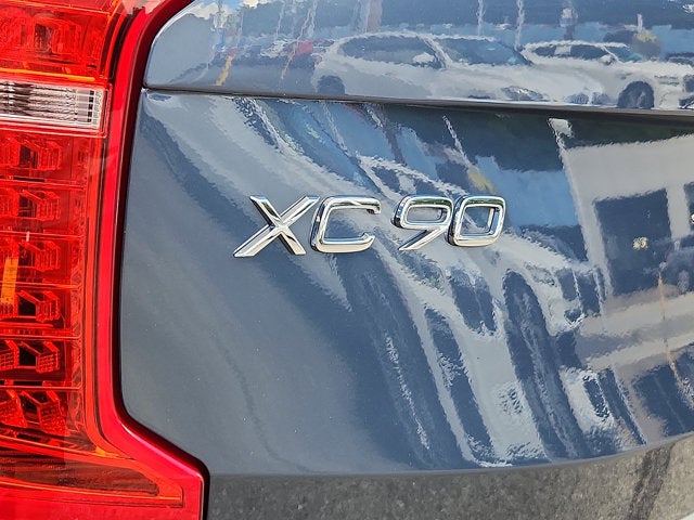 2022 Volvo XC90 T6 Inscription 7 Passenger