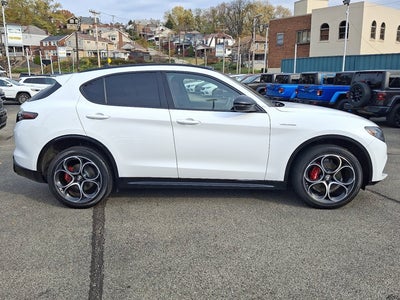 2024 Alfa Romeo Stelvio Veloce AWD