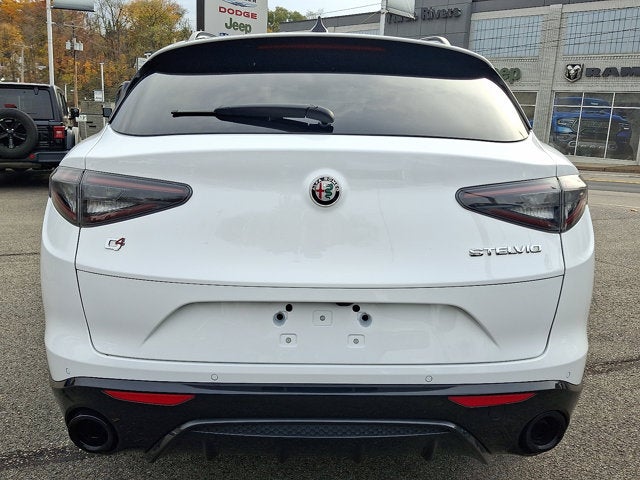 2024 Alfa Romeo Stelvio Veloce AWD